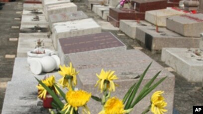 九九重阳香港人登高祭祖享受大自然