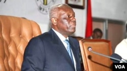 Presidente de Angola, José Eduardo dos Santos (Foto Novo Jornal)