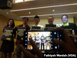 Amnesty International Indonesia dalam jumpa pers di kantornya, di Jakarta, Senin, 15 April 2019. Amnesty International Indonesia meminta pemerintahan dan anggota DPR yang terpilih dalam pemilihan umum bulan ini untuk melaksanakan 9 agenda HAM.(Foto: Fathiyah Wardah/VOA)