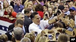 Au cours du week-end, le candidat républicain, Mitt Romney, a fait campagne en Floride.