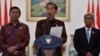 Presiden Joko Widodo mengeluarkan pernyataan yang mengecam keras pengakuan sepihak Amerika terhadap Yerusalem sebagai ibu kota Israel, di Istana Bogor, hari Kamis (7/12). 