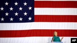 Hillary Clinton lors d'un meeting à Des Moines, en Iowa, le 14 juin 2015. (AP Photo/Charlie Neibergall)