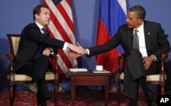 Les présidents Medvedev et Obama