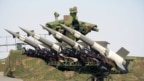 Viện Nghiên cứu Hòa bình Quốc tế Stockholm năm 2016 cho biết rằng Việt Nam đã đặt mua và đã được Nga giao 3 hệ thống tên lửa đất đối không Pechora (ảnh).