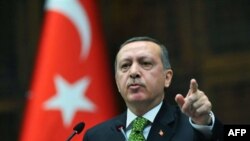 თურქეთი ევროკავშირს სავიზო რეჟიმის გაუქმებას თხოვს