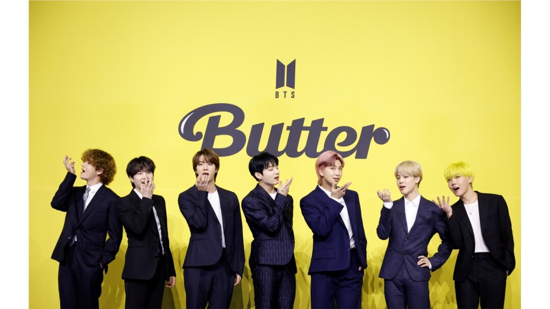 Boy band K-pop BTS saat mempromosikan single baru mereka 'Butter' di Seoul, Korea Selatan, 21 Mei 2021. (REUTERS / Kim Hong-Ji)