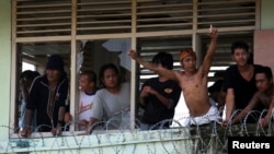 Kerusuhan yang terjadi di Lapas Kerobokan, Denpasar pada 22 Februari 2012 (foto: ilustrasi).