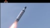 북한, 2번째 SLBM 영상 공개..."수중 사출시험 성공 확인"