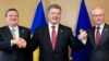 رئیس جمهوری اوکراین توافقنامه تجارتی با اتحادیه اروپا را امضا کرد