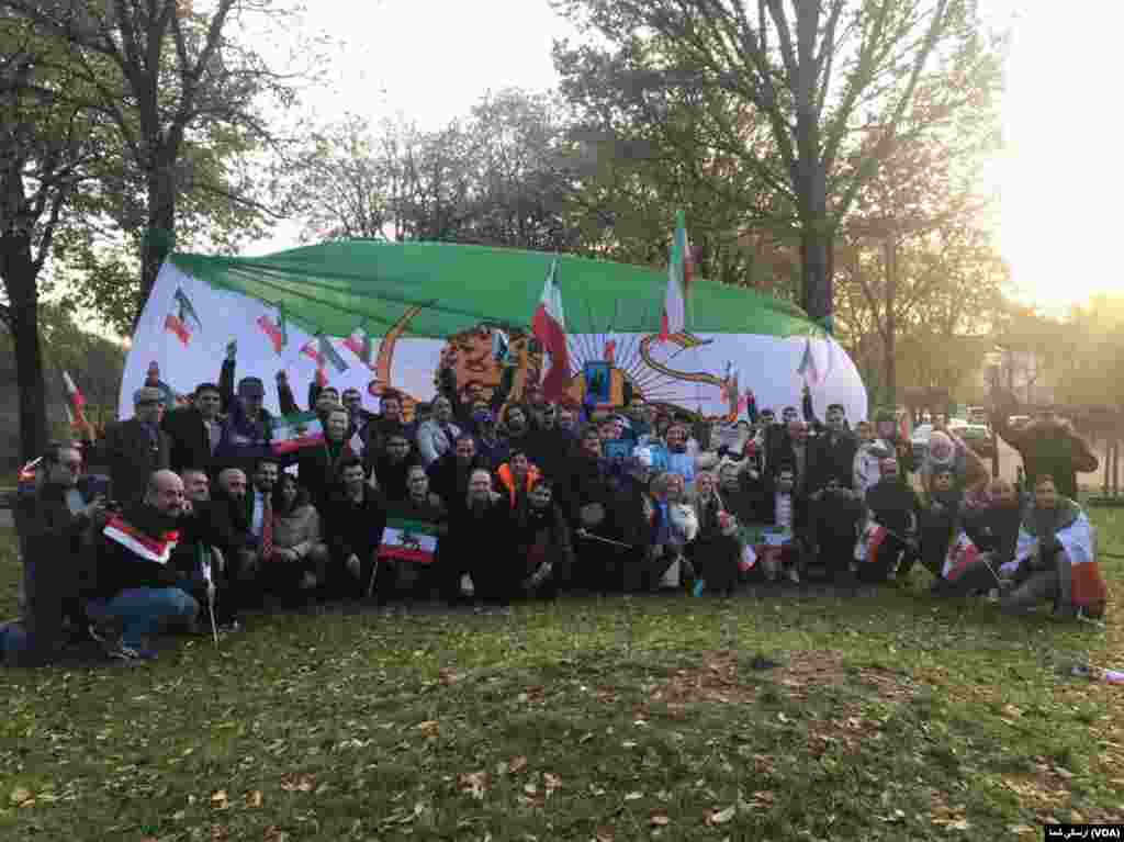 تجمع ایرانیان مقابل سفارت هلند - جمعه ۲۲ نوامبر