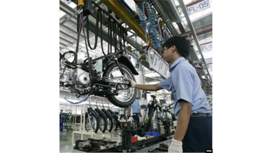 Amerika adalah pasar yang penting bagi produk-produk industri Indonesia. AS juga merupakan mitra perdagangan dan investasi terbesar bagi RI, setelah Tiongkok dan India.