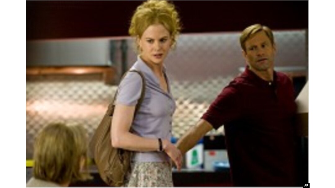 Becca (Nicole Kidman) and Howie (Aaron Eckhart) in RABBIT HOLE.