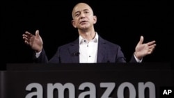 Džef Bezos na godišnjoj konferenciji kompanije Amazon
