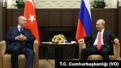 Serokê Rûsyayê Vladimr Putin û serokê Tirkîyê Tayyîp Erdogan 