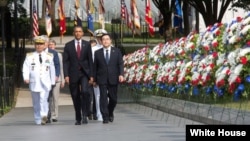 Predsjednik SAD Barack Obama na spomen-kompleksu američkim vojnicima poginulim u Korejskom ratu