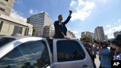 Estados Unidos por medio de distintos funcionarios de su administración, ha ratificado su respaldo al presidente interino Juan Guaidó, quien ha enfrentado una escalada de bloqueos de parte del oficialismo liderado por Nicolás Maduro. 