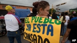Miembros de la oposición consideran que en Venezuela lo que sucede es una "destrucción permanente del aparato productivo".
