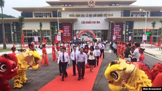 Cửa khẩu Chi Ma, tỉnh Lạng Sơn, Việt Nam thông thương sang cửa khẩu Ái Điểm, tỉnh Quảng Tây, Trung Quốc.