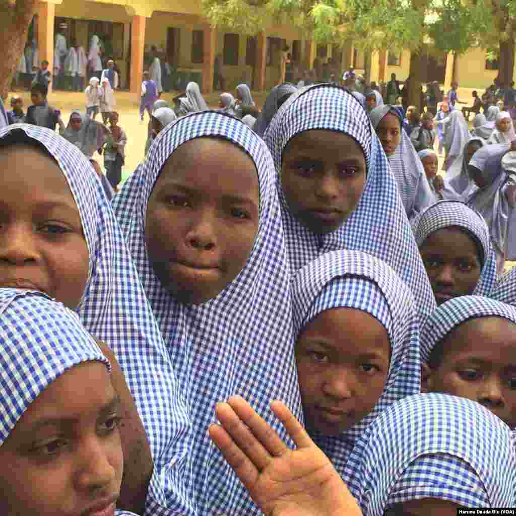 Borno enrolls 525 fulani pupils into private school for both formal and islamic education in the state.