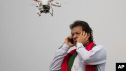 عمران خان (فائل فوٹو)