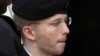 Binh sĩ Bradley Manning bị kết án 35 năm tù