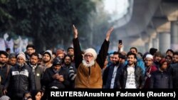بھارت میں شہریت بل کے خلاف احتجاج کا سلسلہ جاری ہے۔