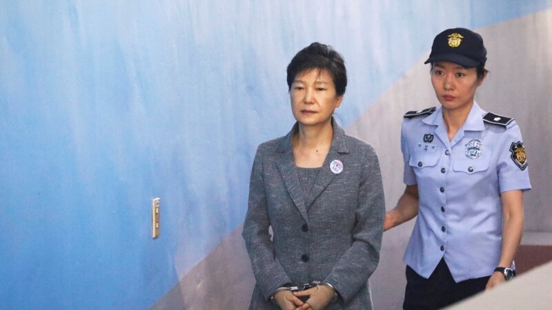 L'ex-présidente sud-coréenne condamnée à 25 ans de prison en appel