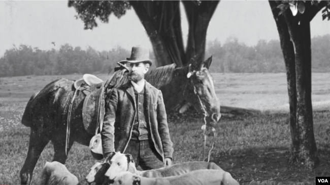 Fue creado en 1890 por Charles Frederick Holder, presidente del Club de Caza Valle de Pasadena para celebrar la bondad del clima de California. [Foto Cortesía: Tournament of Roses]