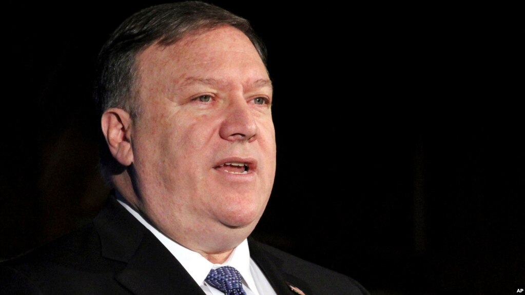 El secretario de Estado de EE.UU., Mike Pompeo, quien participarÃ¡ en la cumbre de ASEAN en Singapur esta semana, hablÃ³ el lunes, 30 de julio de 2018 en el Foro Empresarial Indo-Pacific en la CÃ¡mara de Comercio de EE.UU. en Washington.