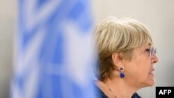 La Alta Comisionada de las Naciones Unidas para los Derechos Humanos, Michelle Bachelet, pronuncia su discurso en la apertura de una sesión del Consejo de Derechos Humanos de la ONU en Ginebra, el 13 de septiembre de 2021.