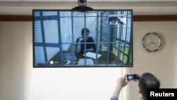 Журналісти будуть стежити за перебігом суду через відеотрансляцію