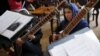بیش از ۱۰۰ عضو انستیتیوت موسیقی افغانستان، این کشور را ترک کردند