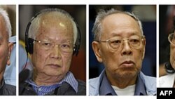 Các bị can (từ trái sang phải): Nuon Chea, Khieu Samphan, Ieng Sary và vợ Ieng Thirith