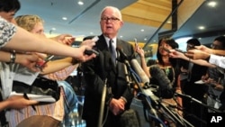 Top US envoy for North Korea's nuclear disarmament Stephen Bosworth briefs the media in Beijing. Bosworth is in China for talks as part of a new diplomatic initiative on Pyongyang with his Chinese counterpart Wu Dawei, 16 Sep 2010.