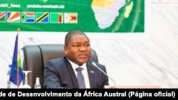 Filipe Nyusi, Presidente de Moçambique e, em exercício, da SADC, Reunião da "troika" em Maputo