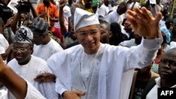 Umushikiranganji wa mbere wa Benin, Lionel Zinsou