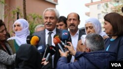 Selçuk Mızraklı, 2019 Yerel Seçimleri’nde yüzde 62 oranında oy alarak Diyarbakır Büyükşehir Belediye Başkanı seçilmişti