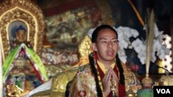 Panchen Lama Gyaltsen Norbu, pemimpin keagamaan Tibet yang dipilih oleh pemerintah Tiongkok (foto: 2008).