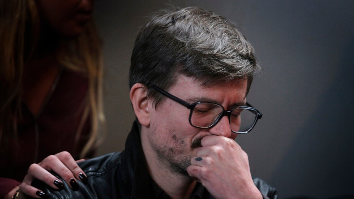 Ведущий карикатурист «Шарли Эбдо» покидает издание