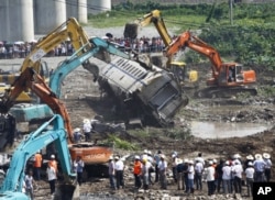 7·23甬温铁路交通事故现场