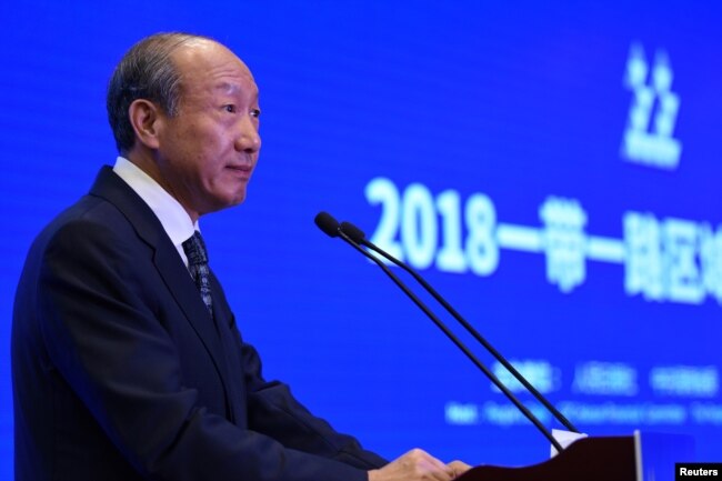 海航集团董事长陈峰2018年10月30日在中国海南省博鳌举行的“一带一路”媒体合作论坛上发表讲话。