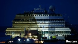 Salvage Crews Upright the Wrecked Costa Concordia