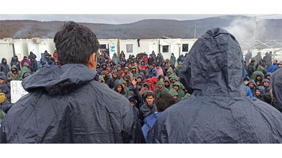 Bihać - Refugees and migrants protesting in camp Lipa during winter time - January 3rd 2021