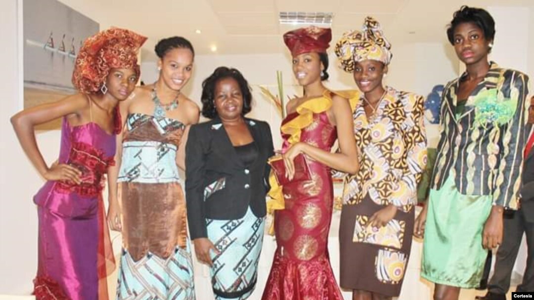 moda angolana feminina