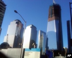 图为正在世贸大楼原址上建筑的“自由之塔”(Freedom Tower)。