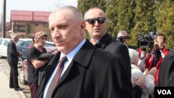 Dragan Vikić i drugi se brane sa slobode