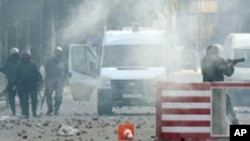 Tunisie : la tension est vive après les affrontements entre l'armée et des éléments loyalistes (Archives)