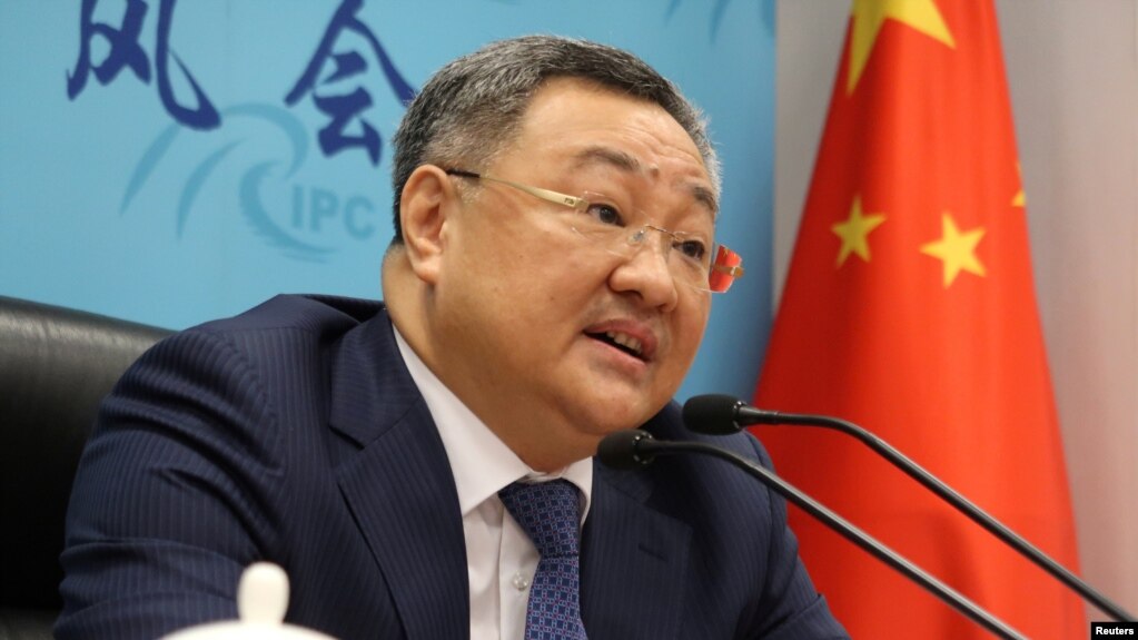 时任中国外交部军控司司长的傅聪在记者会上讲话。（路透社2020年7月8日）(photo:VOA)
