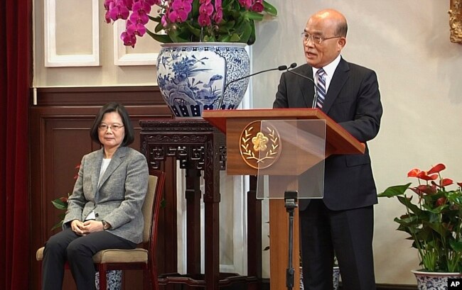 资料照：台湾行政院长苏贞昌在台湾总统府举行的记者会上讲话。 （2019年1月11日）