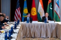 Davlat kotibi Mayk Pompeo 2019-yilning sentabtida Nyu-Yorkda Markaziy Osiyo tashqi ishlar vazirlari bilan muloqot qilgan edi